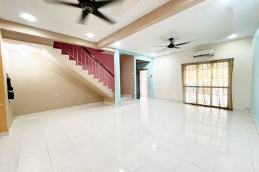 Kota Puteri, Batu Arang