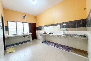 Kota Puteri, Batu Arang