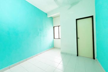 Kota Puteri, Batu Arang