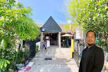 Jalan Suasana, Bandar Tun Hussein Onn