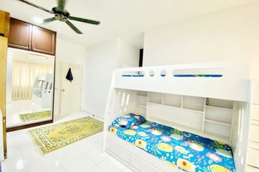 Jalan Setia Permai U13/41E