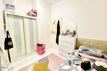 Jalan Setia Permai U13/41E