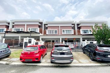 Jalan Setia Permai U13/41E