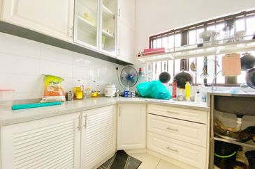 Jalan Setia Permai U13/41E