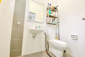 Jalan Setia Permai U13/41E