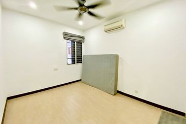 RENOVATED EXTENDED💥FULL LOAN💥2 Storey Jalan Jendela U8 Bukit Jelutong