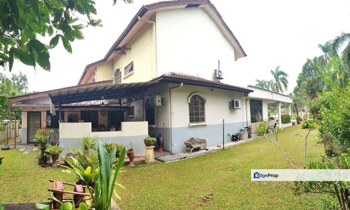 RENOVATED EXTENDED💥11,200sqft💥2 Storey Bungalow Seksyen 6, Kota Damansara, Selangor, Kota Damansara