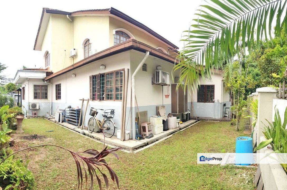 RENOVATED EXTENDED💥11,200sqft💥2 Storey Bungalow Seksyen 6, Kota Damansara, Selangor, Kota Damansara