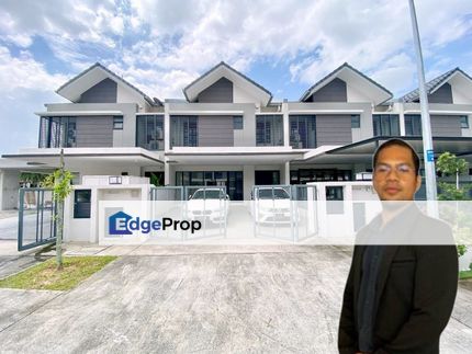 BRAND NEW💥RENOVATED💥2 Storey Lagenda Garden Bukit Jelutong Shah Alam, Selangor, Shah Alam