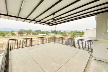 Albury 2 @ Mahkota Hills