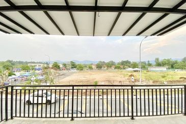 Albury 2 @ Mahkota Hills