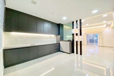 Albury 2 @ Mahkota Hills