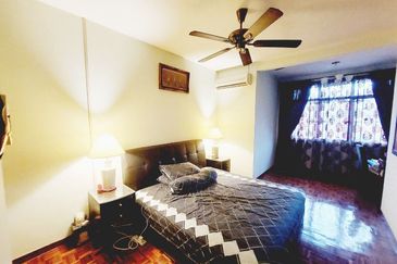 Seksyen 7, Bandar Country Homes