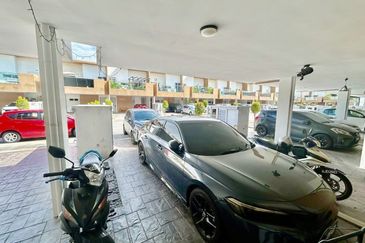 Casa Bluebell @ Cybersouth