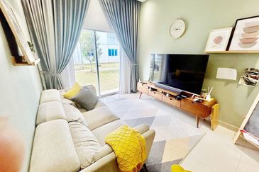 Casa Bluebell @ Cybersouth