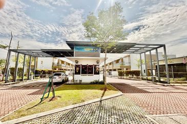 Casa Bluebell @ Cybersouth