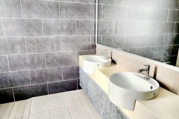 Parkfield Residences, Tropicana Heights