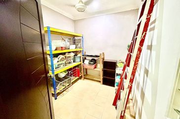 Jalan Suasana, Bandar Tun Hussein Onn