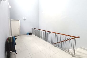 Crescent Park Townvilla