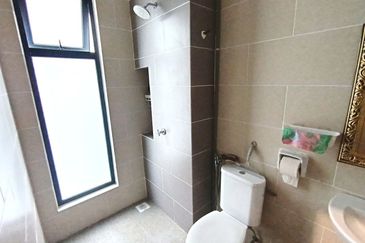 Crescent Park Townvilla