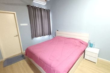 Crescent Park Townvilla