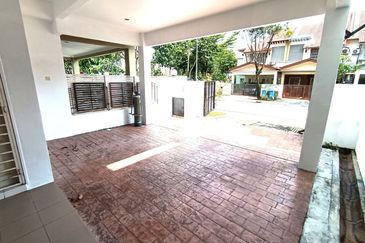 Ayu Lestari, Alam Nusantara