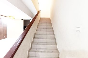 Ayu Lestari, Alam Nusantara