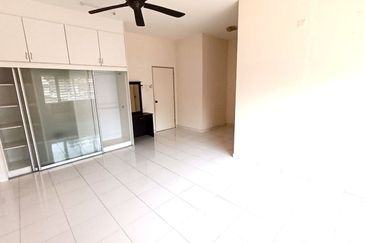 Ayu Lestari, Alam Nusantara