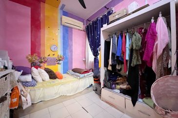 Jalan Setia Impian U13/5F