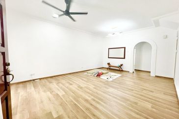 FACING OPEN💥FREEHOLD💥Double Storey Mutiara Damansara