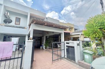 RENOVATED EXTENDED💥FULL LOAN💥2 Storey Terrace Taman Setiawangsa KL