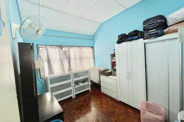 RENOVATED EXTENDED💥FULL LOAN💥2 Storey Terrace Taman Setiawangsa KL