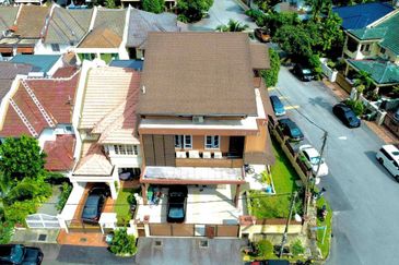 Jalan Puncak Setiawangsa 1 