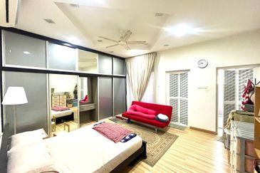 Jalan Puncak Setiawangsa 1 