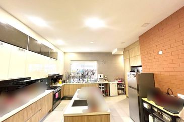 Jalan Puncak Setiawangsa 1 