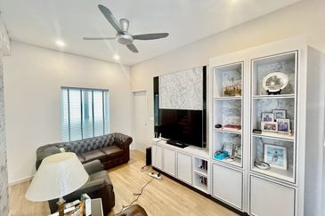 Parkfield Residences, Tropicana Heights