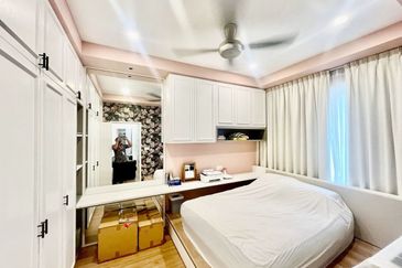 Parkfield Residences, Tropicana Heights