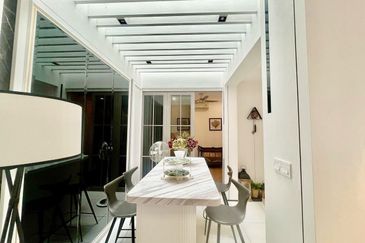 Parkfield Residences, Tropicana Heights