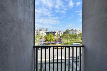 The Strata @ Bandar Puteri Bangi