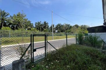 Iris @ Bandar Hillpark