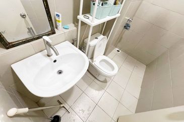 PR1MA Lakefront Homes