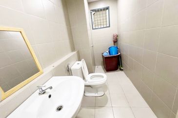 PR1MA Lakefront Homes