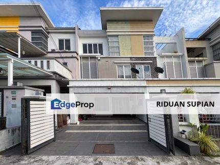 Renovated Extended 3 Storey House Taman Sri Putra Sungai Buloh, Selangor, Sungai Buloh