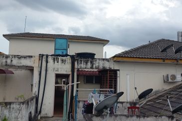 La Villas Condominium