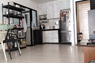 De Bayu Apartment @ Setia Alam