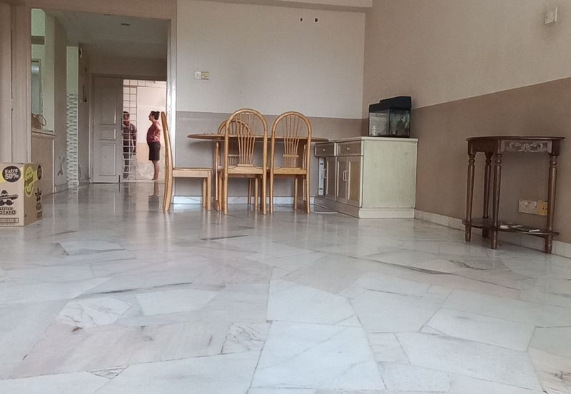 La Villas Condominium