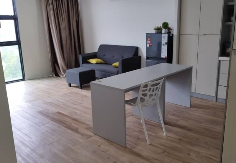 A Beautiful Fully Furnished Unit available for Rent 