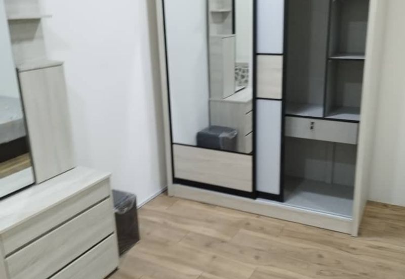 A Beautiful Fully Furnished Unit available for Rent 