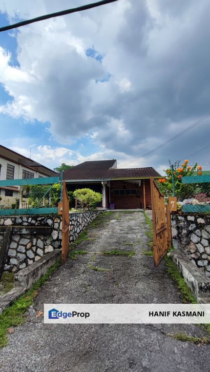 Seksyen 11 Petaling Jaya 1.5-Storey Bungalow For Sale, Selangor, Petaling Jaya