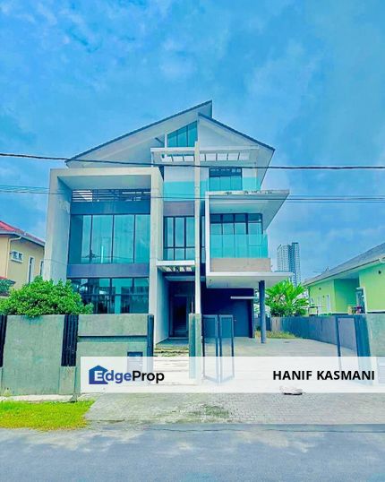Brand New Bungalow at Taman Universiti, UKM Bangi, Selangor, Kajang
